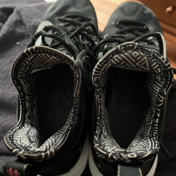 Nike Zoom HyperRev 2015 Be True - Picture 5 of 9